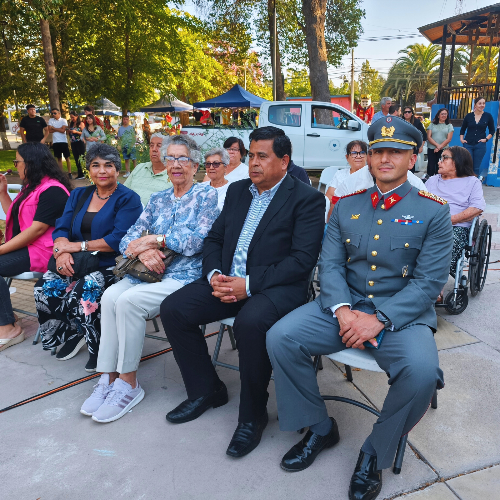 Santa María celebró el Día del Amor y la Amistad con música y emoción en la Plaza de Armas